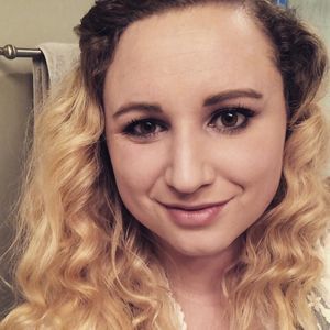 Meet your Posher, Leah